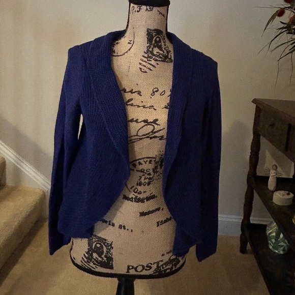 Chico’s sweater - Picture 1 of 4